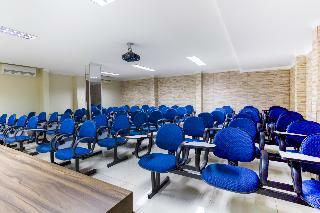 Oyo Hotel Via Universit�ria