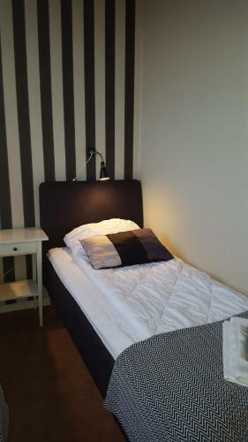 Hostel Above