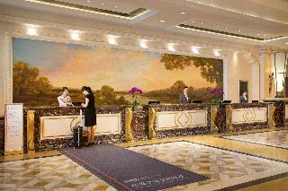 Hotel Crowne Plaza Ocean Spring Resort