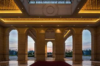 Hotel Crowne Plaza Ocean Spring Resort