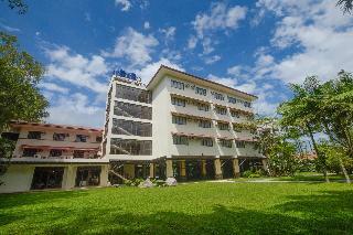 Hotel Natures Village Resort