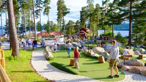 Leksand Strand Stugby Och Camping