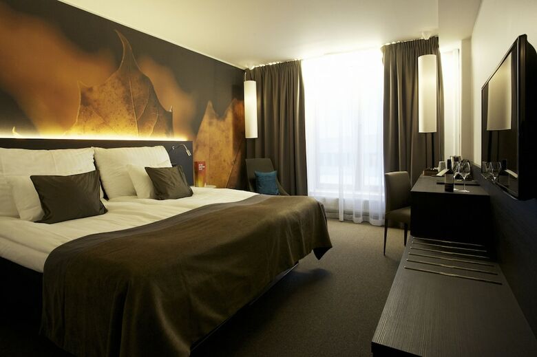 Clarion Hotel Sense