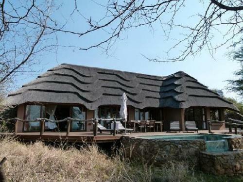 Motswiri Private Safari Lodge