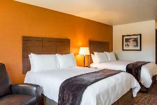 My Place Hotel - Marquette, Mi