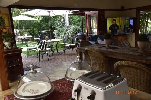 Hostal Lamor Guest House