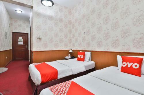 Oyo 271 Parasol Hotel