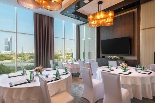 Hotel Taj Jumeirah Lakes Towers