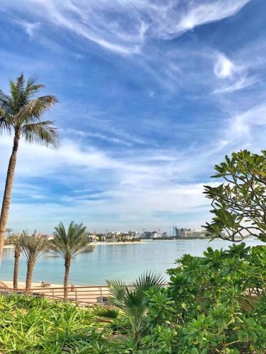 Guestready - Stunning Apartment W Beach Access At The Palm!