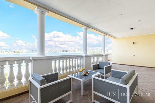 Villa Lux - The Dubai Paradise Palace