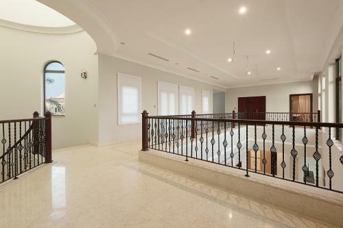 Signature Luxury Villa Palm