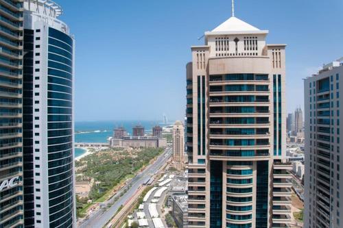 Apartamento Upgraded 2 Bd W Sea Views - Accommodates 6!