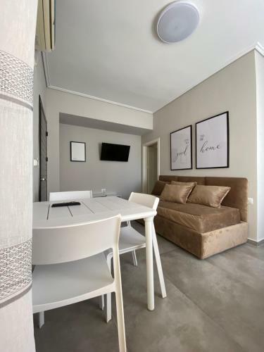 Ladi Guest House