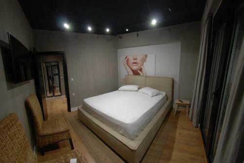 Limani Luxury Apartment Beachfront 1