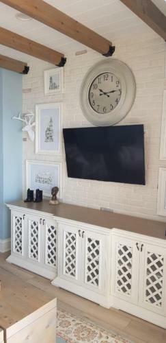 Limani Luxury Apartment Beachfront 1