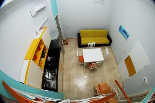 Crown Deluxe Apartments