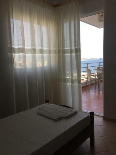 Marina Apartments - Seaview