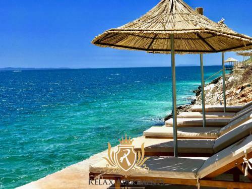 Hotel Villa Juna Sarande - Private Beach