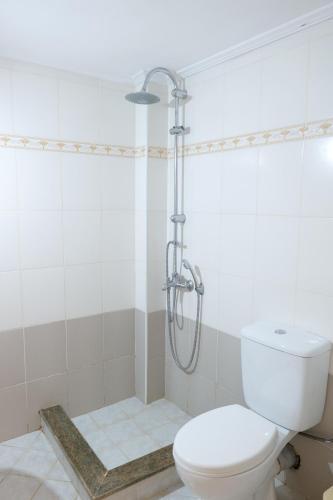 Stunning 2-bed Apartment In Sarande
