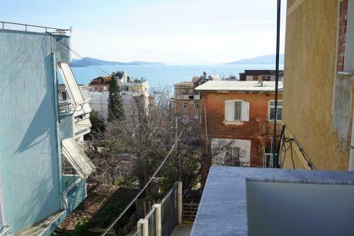Limani Friends Apartment