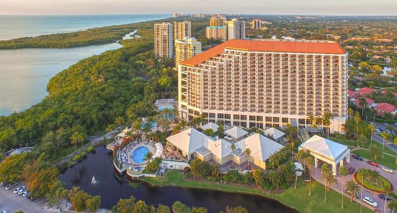 Hotel Naples Grande Beach Resort