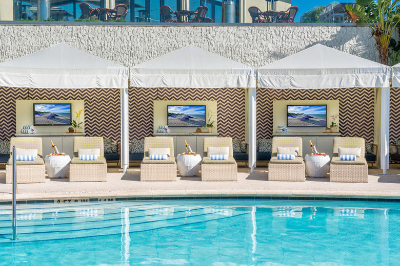 Hotel Naples Grande Beach Resort
