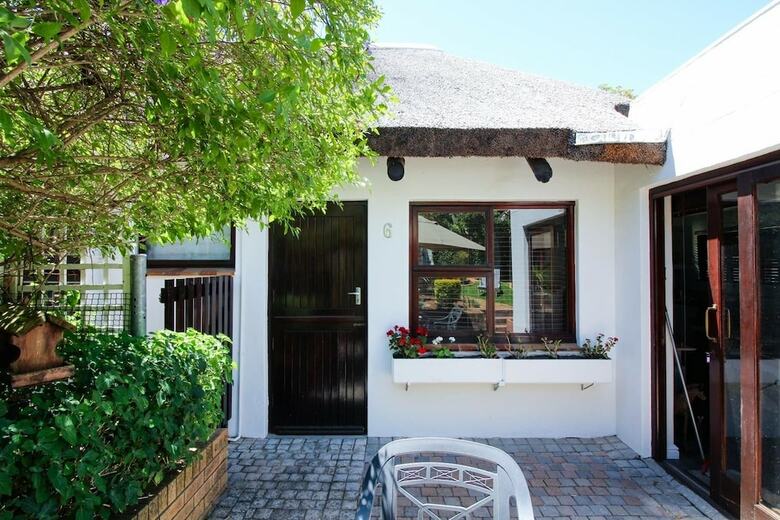 Bed & Breakfast Cape Village Lodge