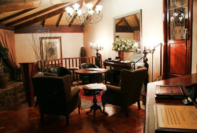 Hostal Casa Toscana Lodge