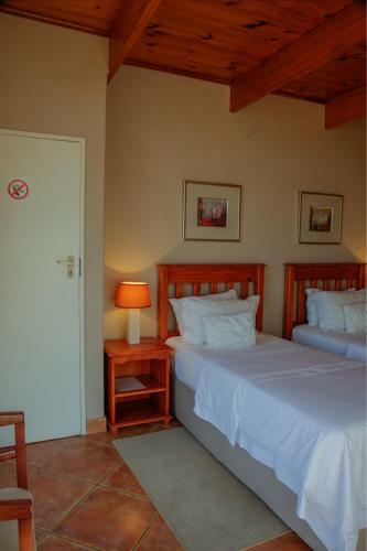 Hostal Adagio Guest House