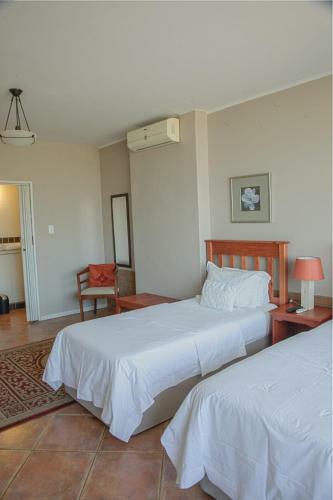 Hostal Adagio Guest House