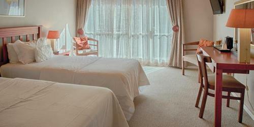 Hostal Adagio Guest House