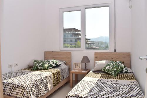 Sea View Apartment - 007