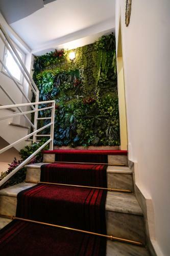 Rama's Hotel