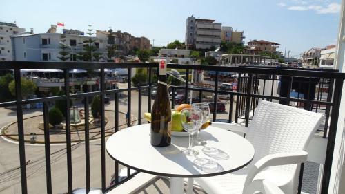 Piazza Hotel Jakova