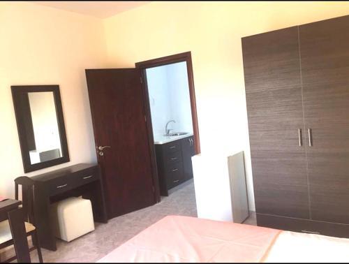Hotel Rooms ?fourth Island?