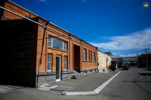 Hostal Gyurji Home