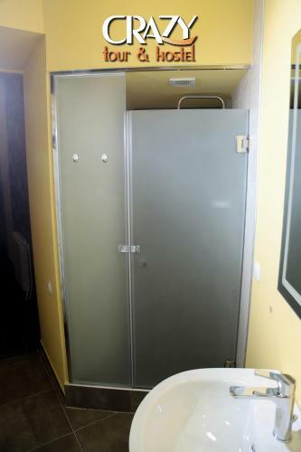Crazy Hostel