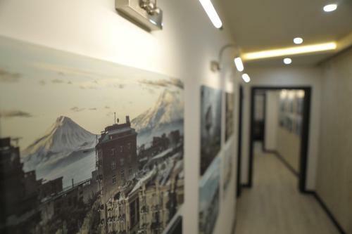 4room Hotel
