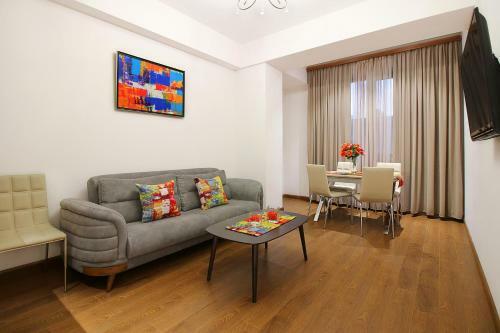 Apartments In Crystal Residence