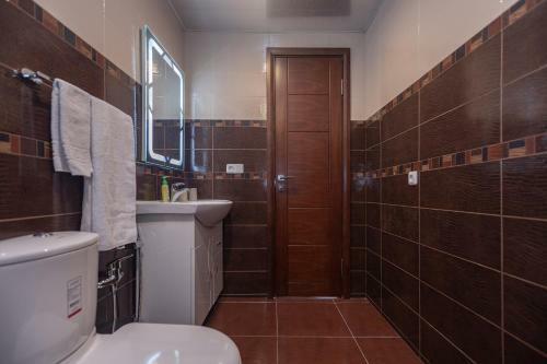 Stay Inn-royal Suite Apartments