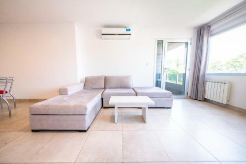 Apartamento Amplio Departamento En El Centro de La Ciudad