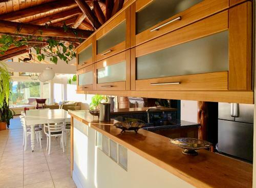 Casa Con Gran Parque