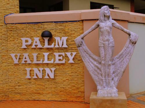 Apartamentos Palm Valley Inn
