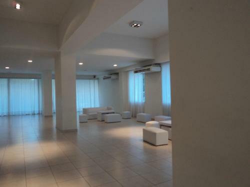 Apartamento Encantador E Impecable Depto. Con Cochera