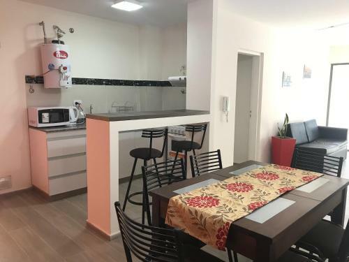 Apartamento Departamento de 2 Dormitorios C/ Cochera