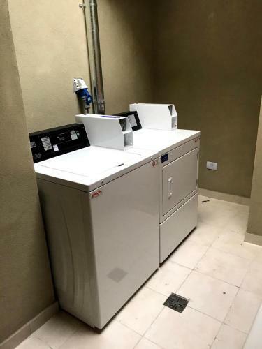 Apartamento Studio A Estrenar! En El Centro de Ba C/jacuzzi Y Parrilla