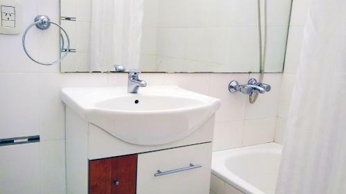 Apartamento Gorgeous Studio With Rooftop Pool, Gym And Laundry - Corrientes Ave