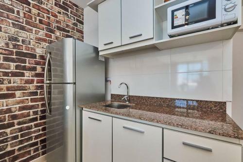 Apartment In Monserrat