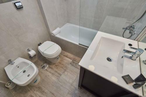 Apartment In Monserrat