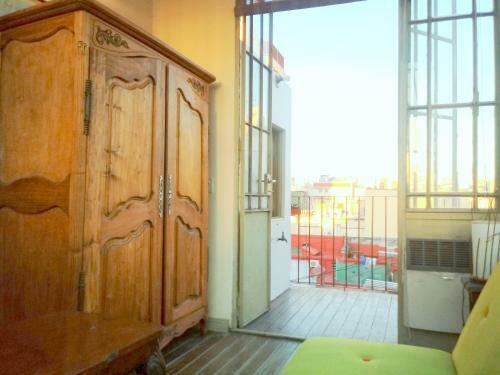 Bed & Breakfast Deptos En San Telmo Kohli House